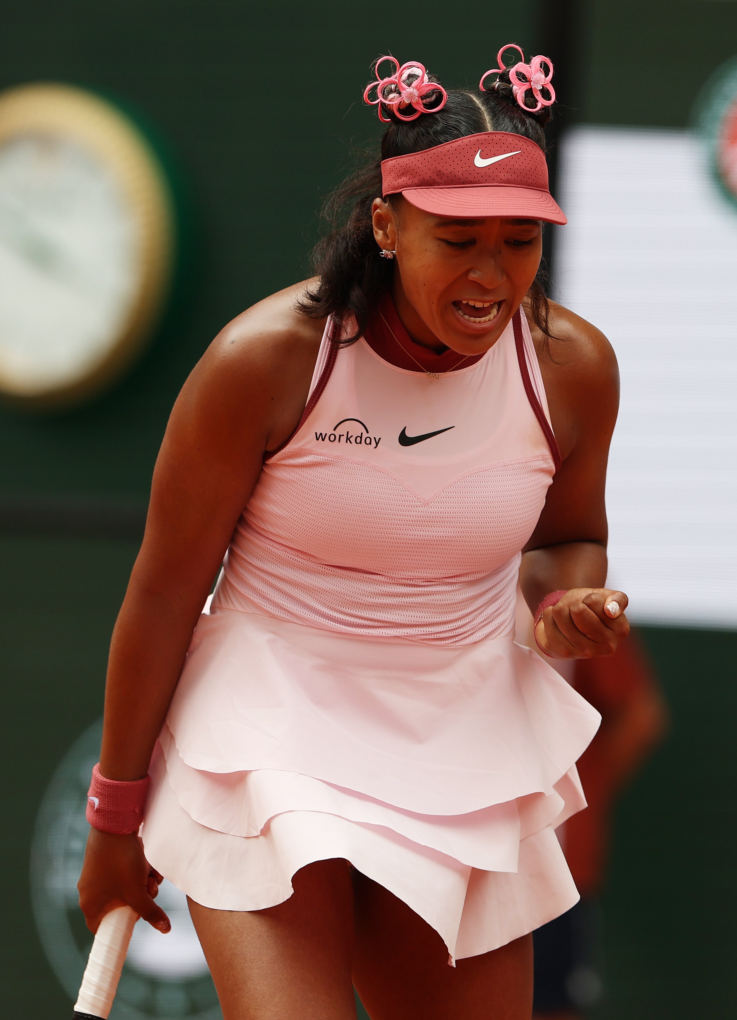 大坂直美迎来十五赛季出色发挥，快船观众热烈欢呼！