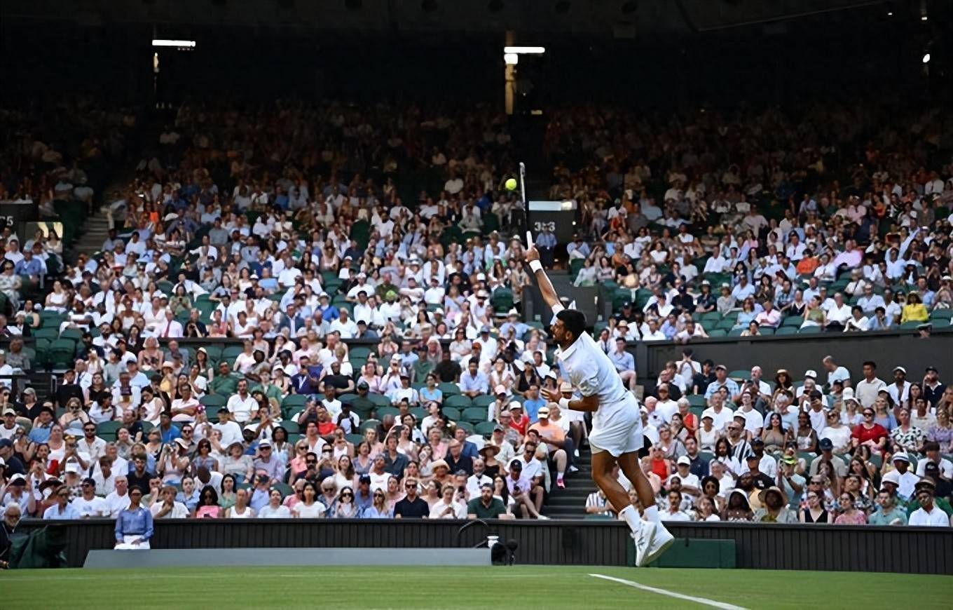 德约科维奇重要时刻比赛规则变更，利物浦带队取胜！比赛高潮迭起(德约科维奇23座大满贯)